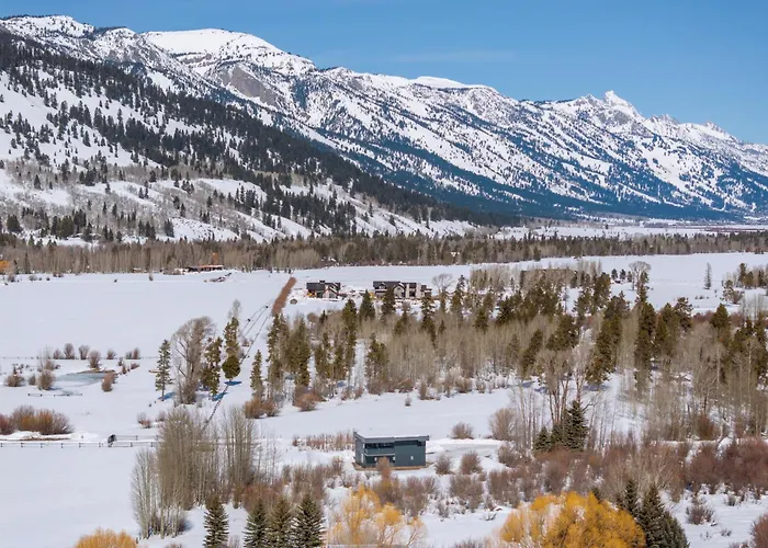 Secluded Mountain View Getaway - Near Jackson Hole - Bbq, Patio Wildlife!